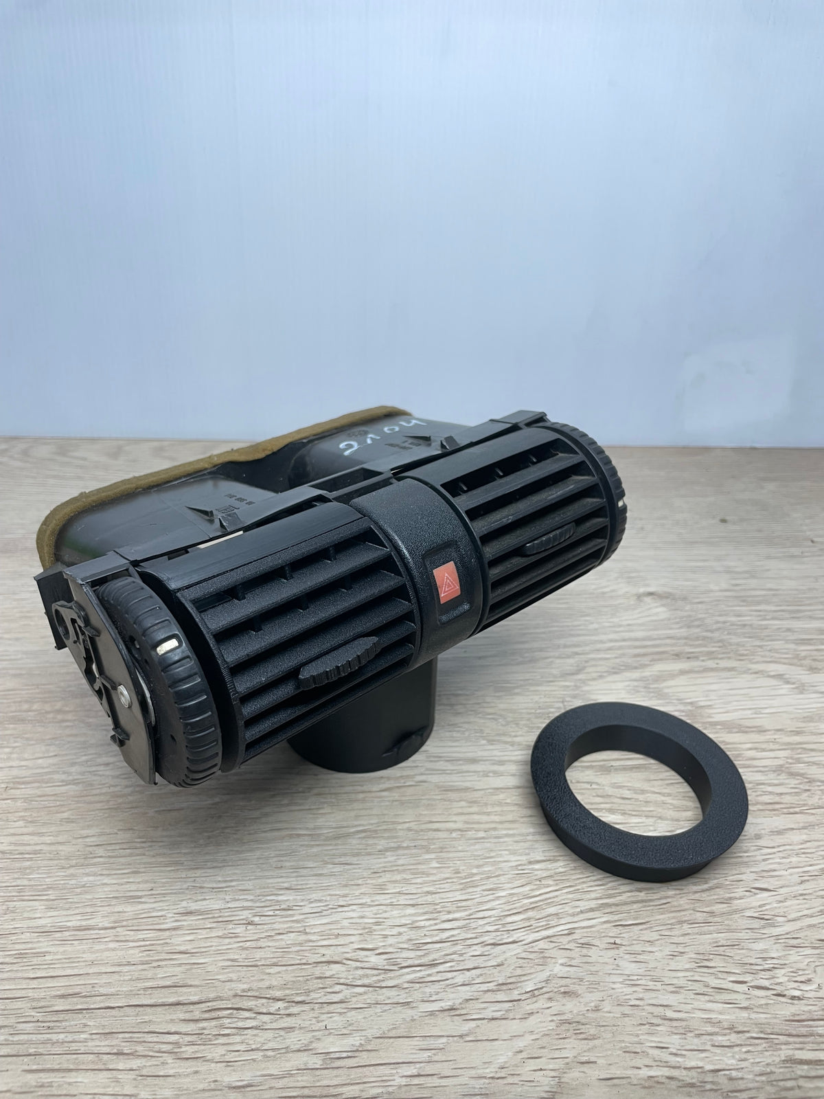 Cupholder Opel Astra G