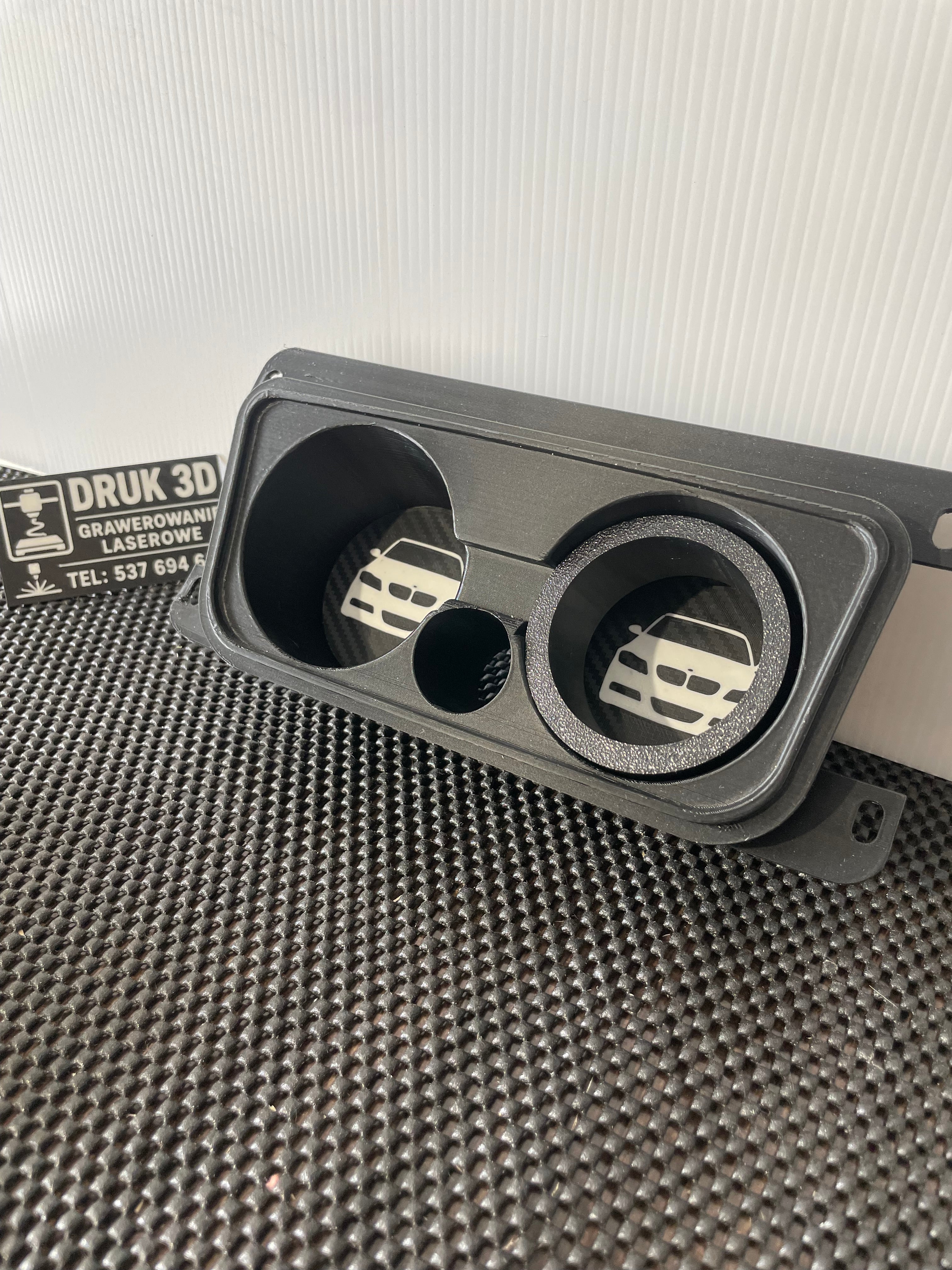 Cupholder pasuje do BMW E90-93