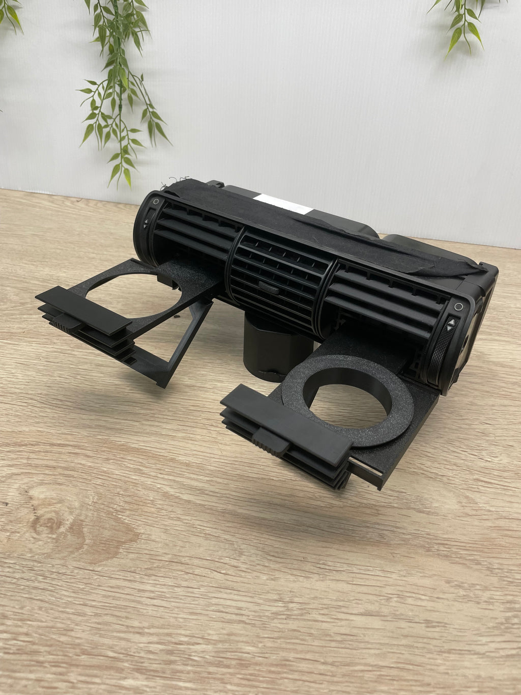 Cupholder pasuje do Audi A4 B5